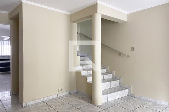 Sala de casa para alugar com 2 quartos, 100m² em Presidente Altino, Osasco