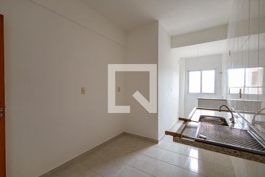Cozinha de apartamento para alugar com 2 quartos, 75m² em Jardim Maria Augusta, Taubaté