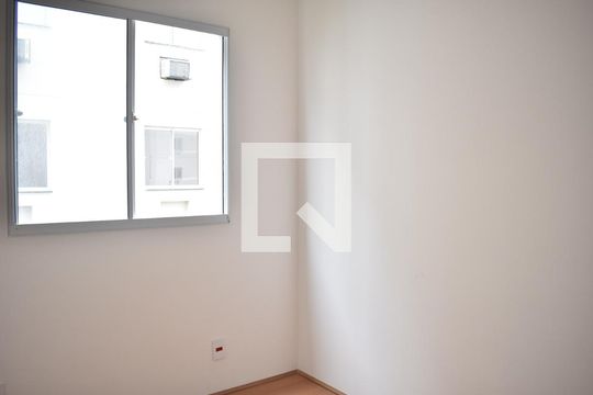 Quarto 1 de apartamento para alugar com 2 quartos, 43m² em Campo Grande, Rio de Janeiro