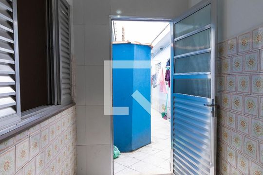 Entrada de casa para alugar com 1 quarto, 36m² em Vila Regente Feijó, São Paulo