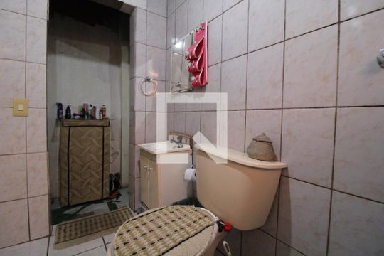 Banheiro 1 de casa para alugar com 2 quartos, 50m² em Vila Sao Pedro, São Paulo