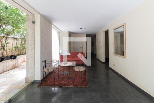 Hall de apartamento à venda com 2 quartos, 70m² em Pinheiros, São Paulo