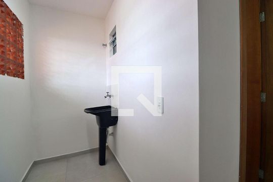 Área de Serviço de kitnet/studio para alugar com 1 quarto, 36m² em Vila Palmares, Santo André