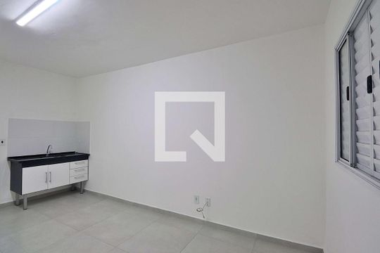 Quarto/Cozinha de kitnet/studio para alugar com 1 quarto, 36m² em Vila Palmares, Santo André
