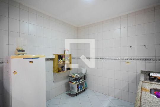 Cozinha de casa para alugar com 2 quartos, 120m² em Vila Ernesto, São Paulo