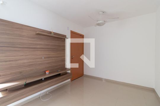 Apartamento à venda com 2 quartos, 45m² em Vila Nova, Porto Alegre