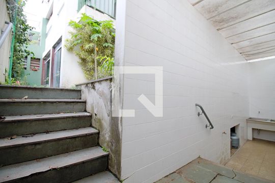 Área de Serviço de casa à venda com 3 quartos, 330m² em Vila Progredior, São Paulo