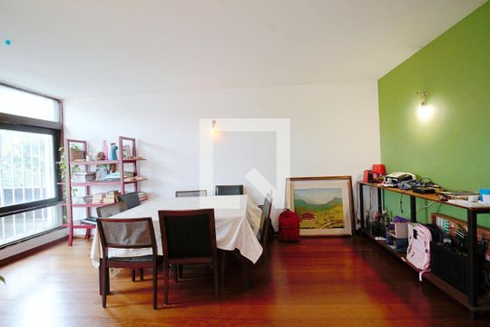 Sala de Jantar de casa à venda com 3 quartos, 330m² em Vila Progredior, São Paulo