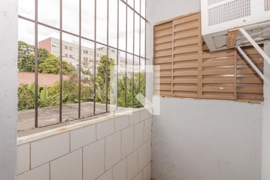 Quarto 1 - Sacada de casa à venda com 3 quartos, 140m² em Vila Ipiranga, Porto Alegre