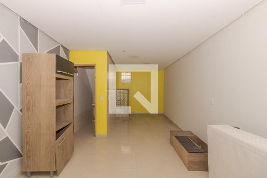 Sala/Cozinha de casa à venda com 3 quartos, 140m² em Vila Ipiranga, Porto Alegre