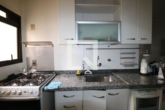 Cozinha  de apartamento para alugar com 4 quartos, 114m² em Perdizes, São Paulo