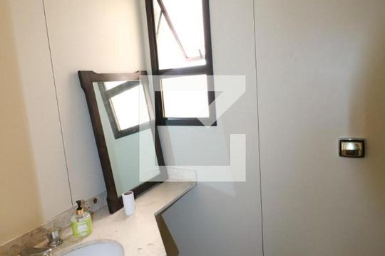 Suite do Quarto 1 de apartamento para alugar com 4 quartos, 114m² em Perdizes, São Paulo
