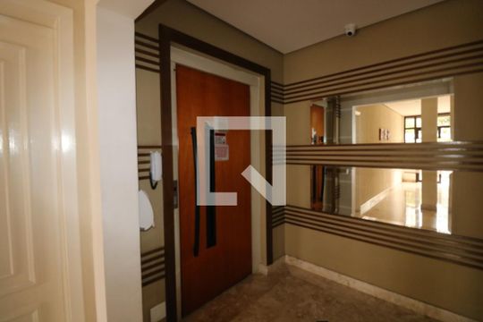 Elevadores de apartamento para alugar com 4 quartos, 114m² em Perdizes, São Paulo