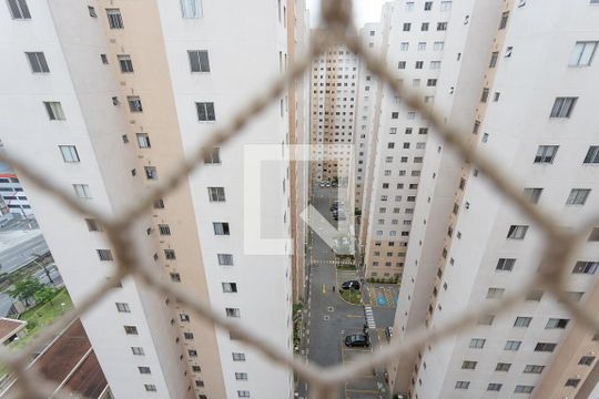 Vista da sala  de apartamento para alugar com 2 quartos, 44m² em Centro, Diadema