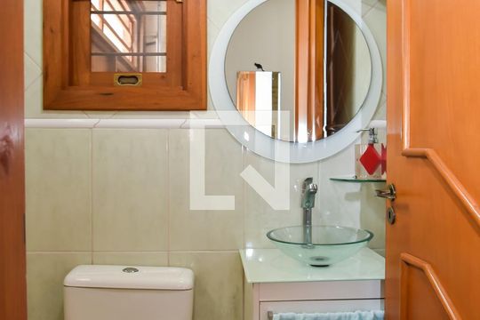 Lavabo de casa de condomínio à venda com 4 quartos, 350m² em Sarandi, Porto Alegre
