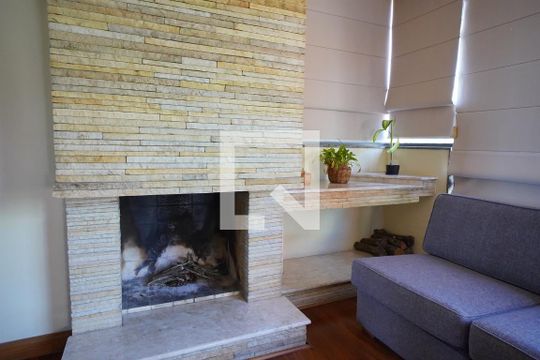 Sala de apartamento à venda com 3 quartos, 102m² em Petrópolis, Porto Alegre
