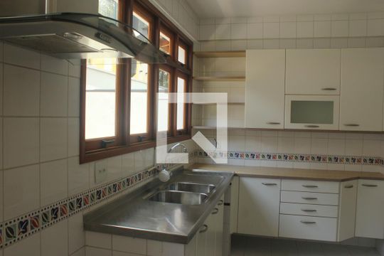 Cozinha de casa à venda com 4 quartos, 350m² em Jardim Marajoara, São Paulo