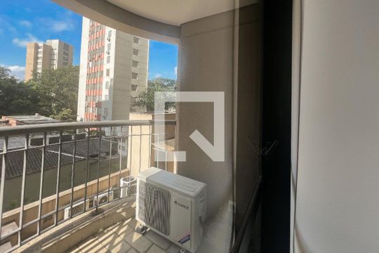 Sacada de apartamento para alugar com 1 quarto, 60m² em Jardim Europa, São Paulo