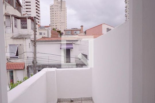 Quarto 2 de casa para alugar com 3 quartos, 140m² em Aclimação, São Paulo