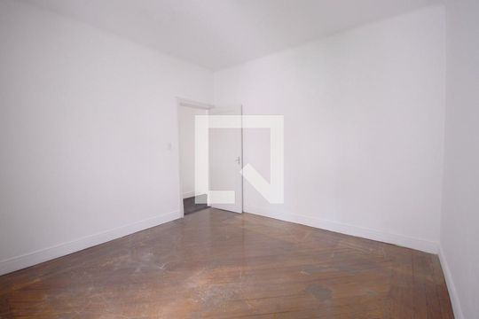 Quarto 1 de casa para alugar com 3 quartos, 140m² em Aclimação, São Paulo