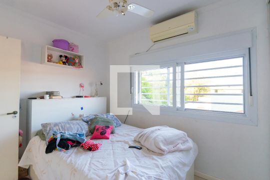 Quarto 1 de casa à venda com 3 quartos, 170m² em Teresópolis, Porto Alegre