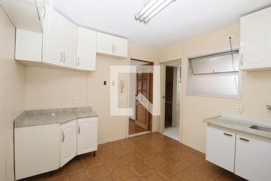 Cozinha de apartamento à venda com 4 quartos, 96m² em Jardim das Laranjeiras, São Paulo