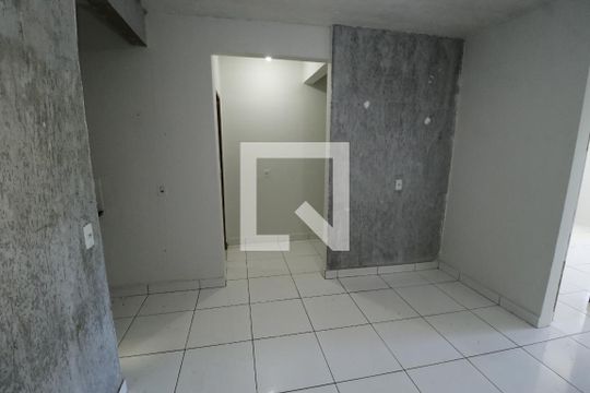 Cozinha de apartamento para alugar com 2 quartos, 30m² em Samambaia Norte (samambaia), Brasília