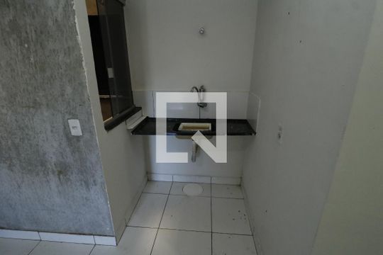 Apartamento para alugar com 2 quartos, 30m² em Samambaia Norte (samambaia), Brasília