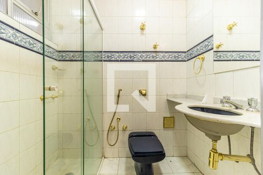 Banheiro da Suíte de apartamento para alugar com 2 quartos, 98m² em Santa Cecília, São Paulo