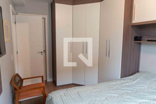 Suíte de apartamento à venda com 2 quartos, 56m² em Maceio, Niterói