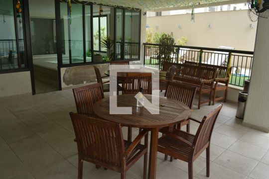 Área comum - Piscina de apartamento para alugar com 3 quartos, 85m² em Vital Brasil, Niterói