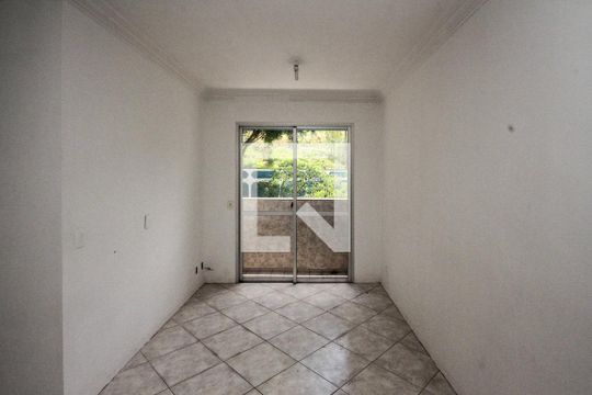 Apartamento para alugar com 3 quartos, 55m² em Jardim Santa Terezinha (zona Leste), São Paulo