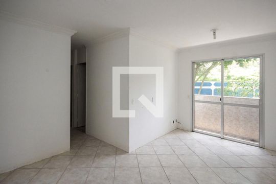Apartamento para alugar com 3 quartos, 55m² em Jardim Santa Terezinha (zona Leste), São Paulo