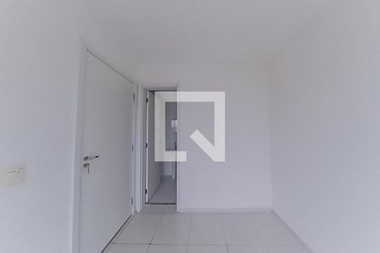 Quarto de apartamento à venda com 1 quarto, 30m² em Vila Alpina, São Paulo
