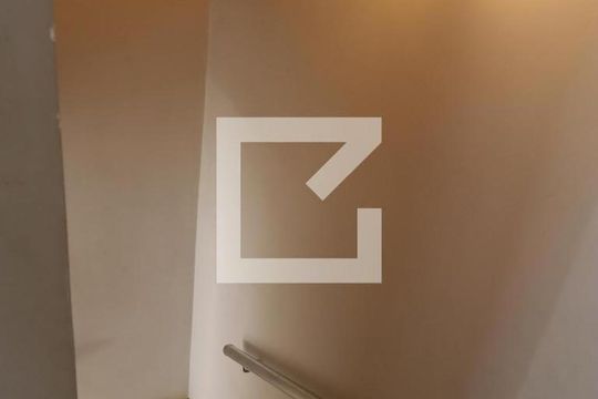 Escada de casa de condomínio à venda com 3 quartos, 175m² em Parque Xangrilá, Campinas