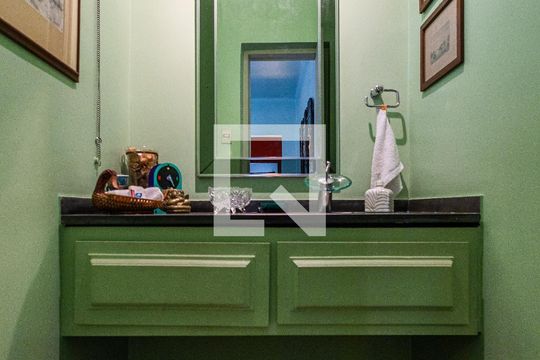 Lavabo de casa à venda com 5 quartos, 440m² em Jardim Paulista, São Paulo