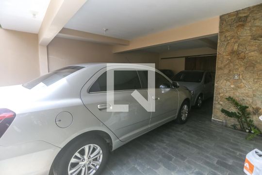 Garagem de apartamento à venda com 3 quartos, 120m² em Vila Vivaldi, São Bernardo do Campo