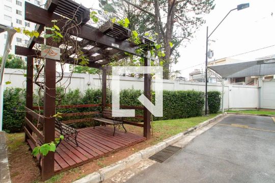 Área comum de apartamento para alugar com 1 quarto, 38m² em Gopouva, Guarulhos