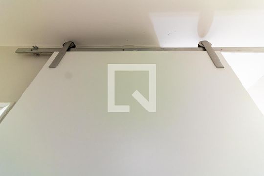 Corredor dos Quartos de casa à venda com 4 quartos, 120m² em Parque Sao Domingos, São Paulo