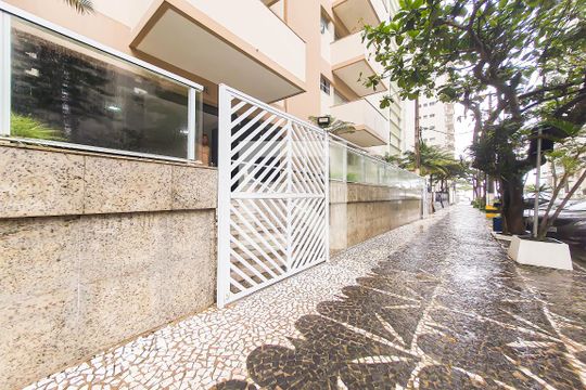Fachada do Prédio de apartamento para alugar com 4 quartos, 115m² em Vila Maia, Guarujá