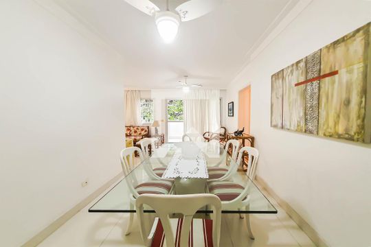Detalhe Sala de apartamento para alugar com 4 quartos, 115m² em Vila Maia, Guarujá