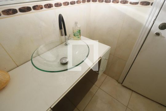 Lavabo de casa à venda com 4 quartos, 300m² em Vila Nova Cachoeirinha, São Paulo