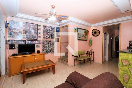 Casa à venda com 4 quartos, 300m² em Vila Nova Cachoeirinha, São Paulo