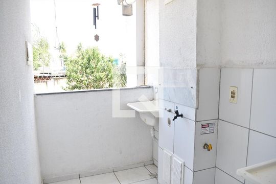 Área de Serviço de apartamento para alugar com 2 quartos, 45m² em Guaratiba, Rio de Janeiro