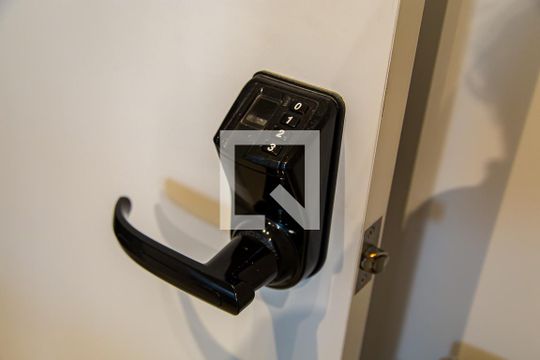 Studio - Fechadura de apartamento para alugar com 1 quarto, 32m² em Chácara Inglesa, São Paulo