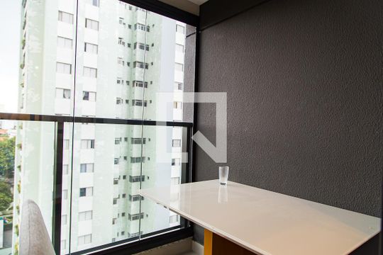 Varanda de apartamento para alugar com 1 quarto, 32m² em Chácara Inglesa, São Paulo