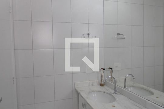 Banheiro da Suíte de apartamento para alugar com 2 quartos, 78m² em Parque Morumbi, Votorantim