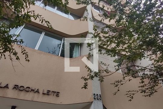 Fachada de apartamento à venda com 2 quartos, 101m² em Jardim das Bandeiras, São Paulo