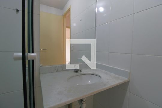 Pia banheiro comum de apartamento à venda com 3 quartos, 74m² em Usina Piratininga, São Paulo