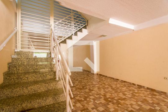 Garagem de apartamento à venda com 3 quartos, 65m² em Jardim Jamaica, Santo André